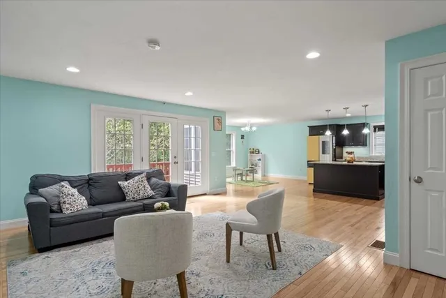 $765,000 | 28 McIntosh Drive, Unit 22, Stow, MA 01775