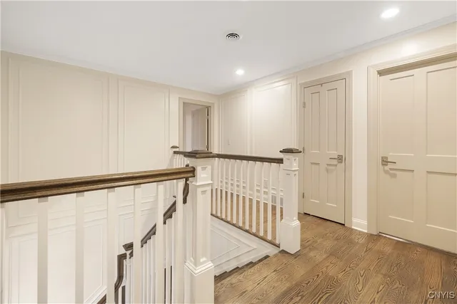 $975,000 | 8420 Hobnail Road, Manlius, NY 13104