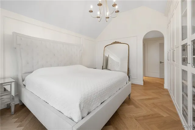 $975,000 | 8420 Hobnail Road, Manlius, NY 13104