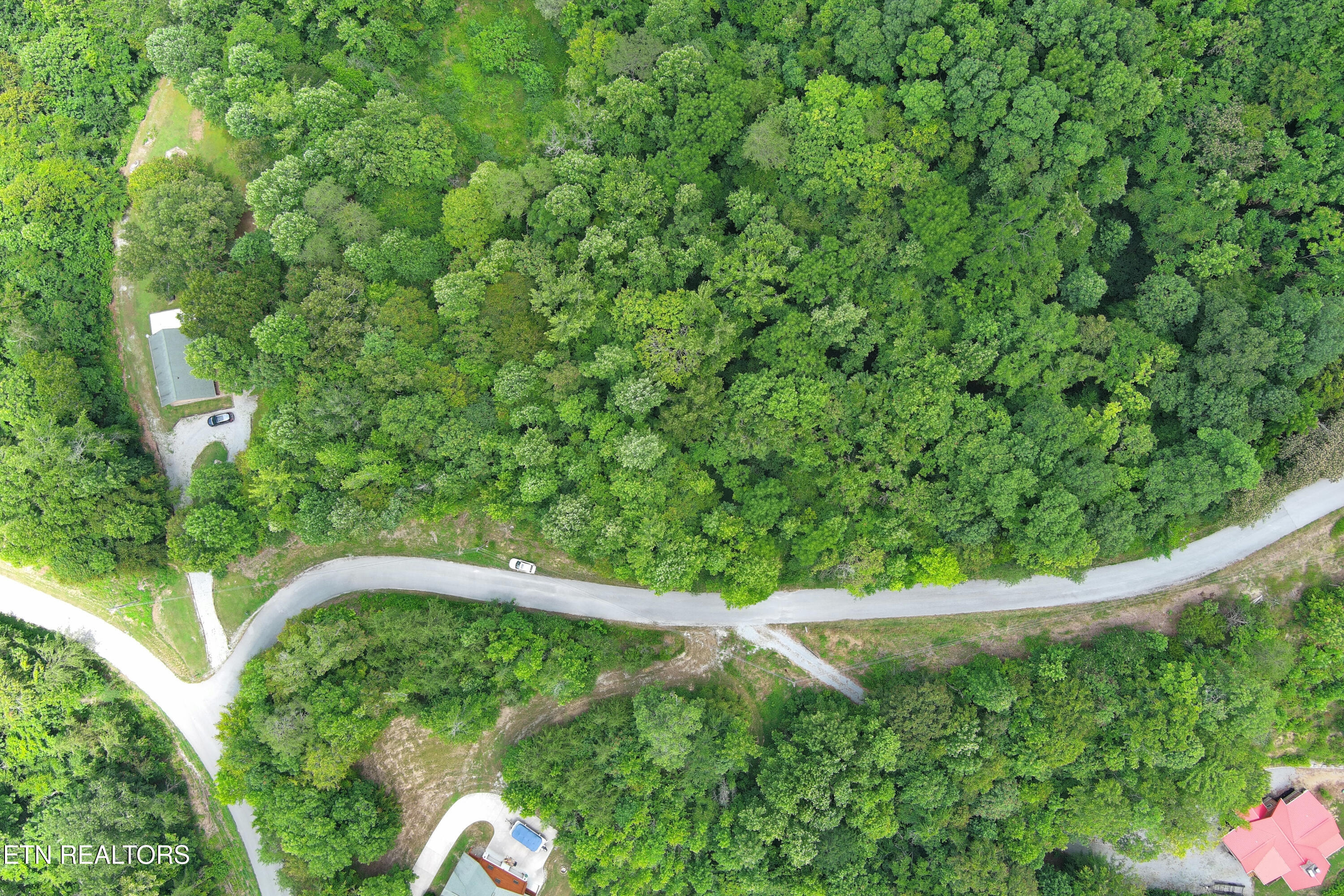 119 Laurel Wood Road New Tazewell, TN 37825 - Photo 11 of 21 Aerial view of Laurelwood Road.
