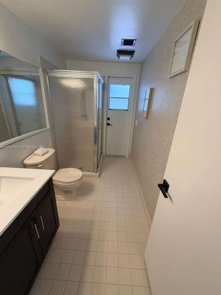 1350 Periwinkle Place Wellington, FL 33414 - Photo 17 of 19