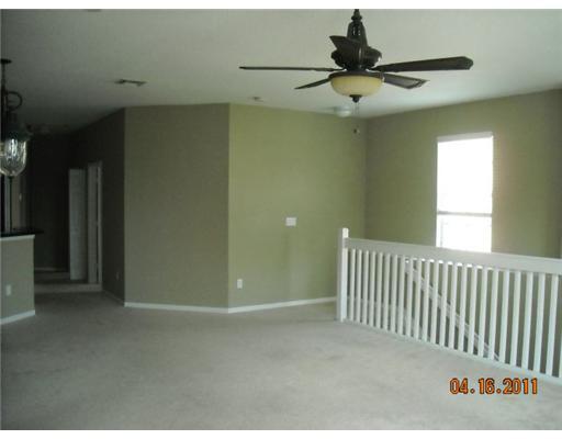 127 Seagrape Drive, Unit 201 Jupiter, FL 33458 - Photo 5 of 12 Additional Photo