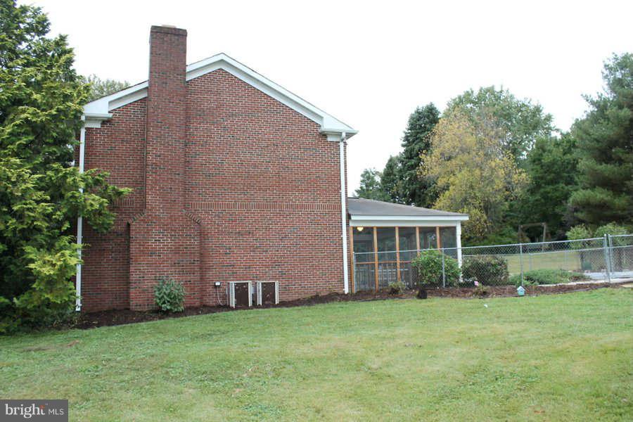 6622 Cherry Hill Road Baldwin, MD 21013 - Photo 4 of 30 Exterior (General)