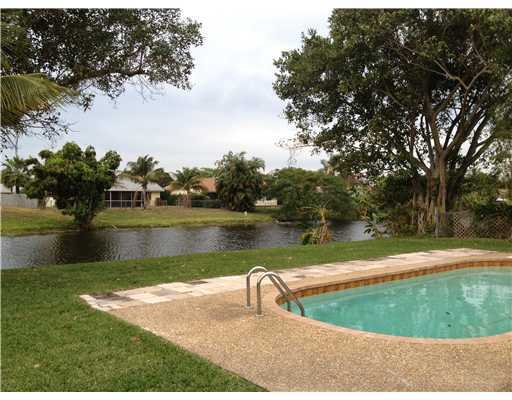 19487 Carolina Circle Boca Raton, FL 33434 - Photo 9 of 12 Additional Photo