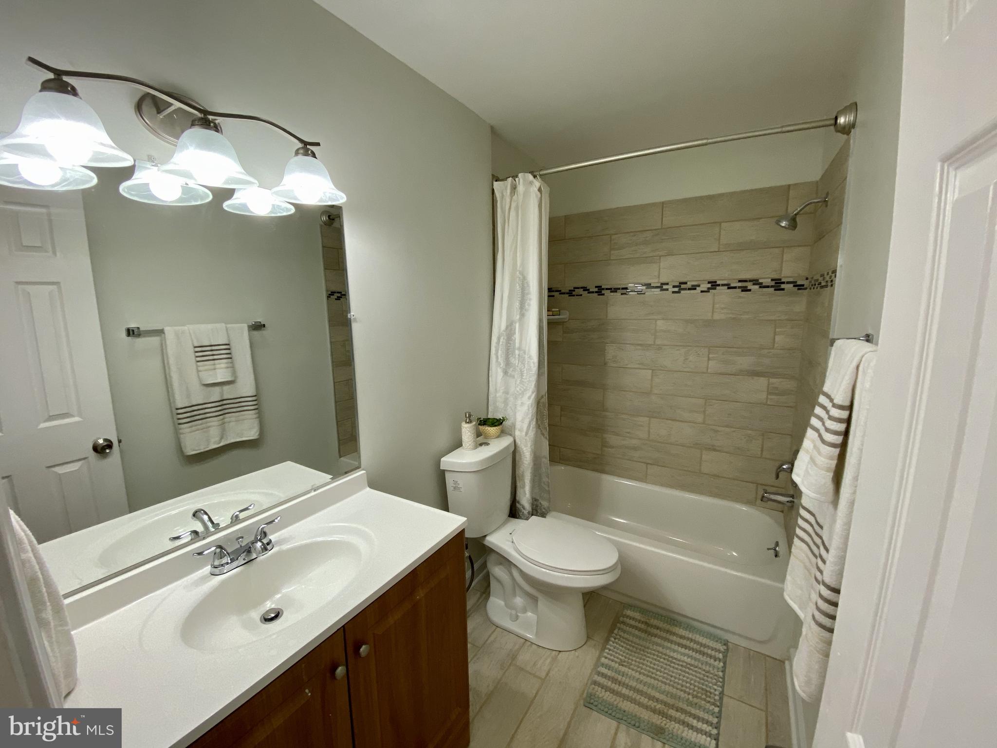 1107 Maplefield Road Newark, DE 19713 - Photo 19 of 30 Brand New Bathroom