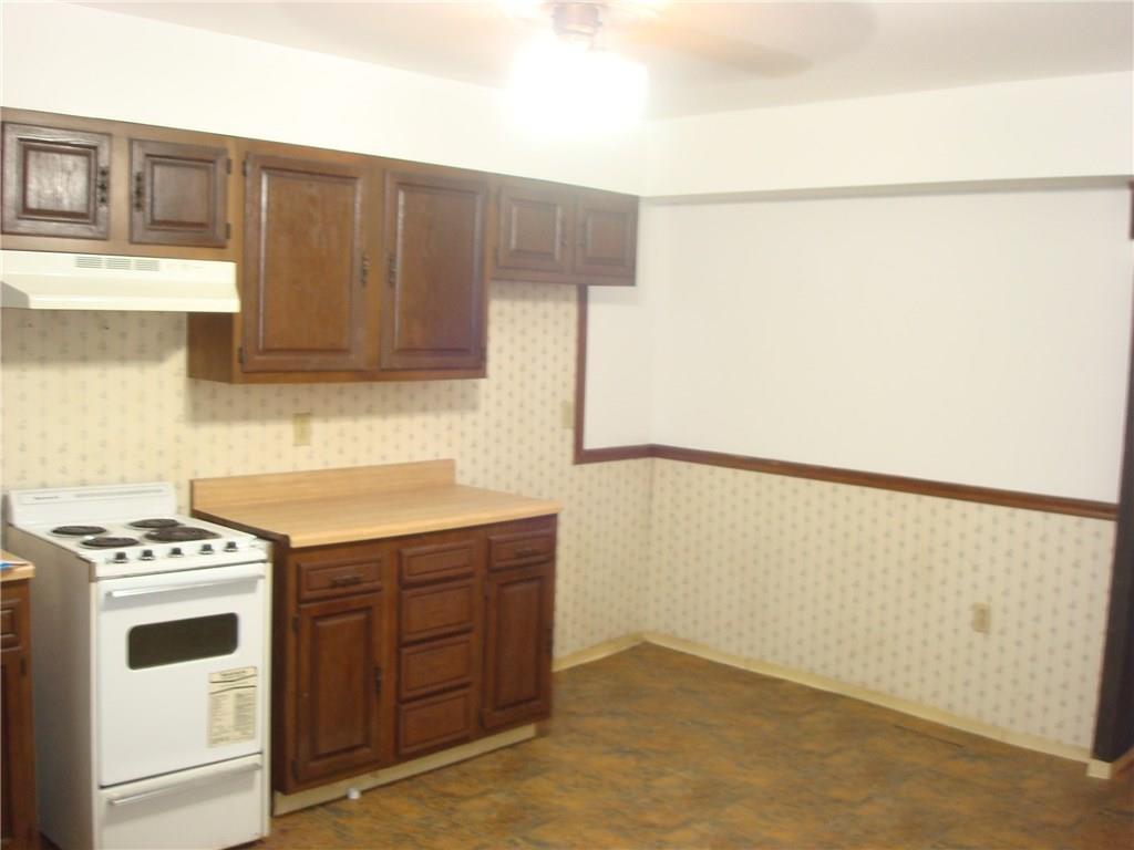 560 Becks Run Road Pittsburgh, PA 15210 - Photo 5 of 13 Gallery Image 5