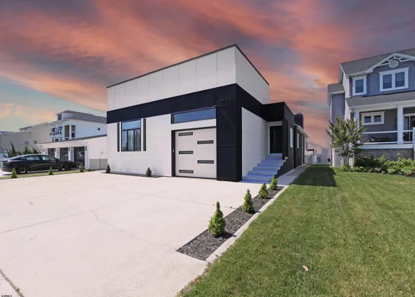 $2,999,000 | 1028 North Shore Drive, Brigantine, NJ 08203
