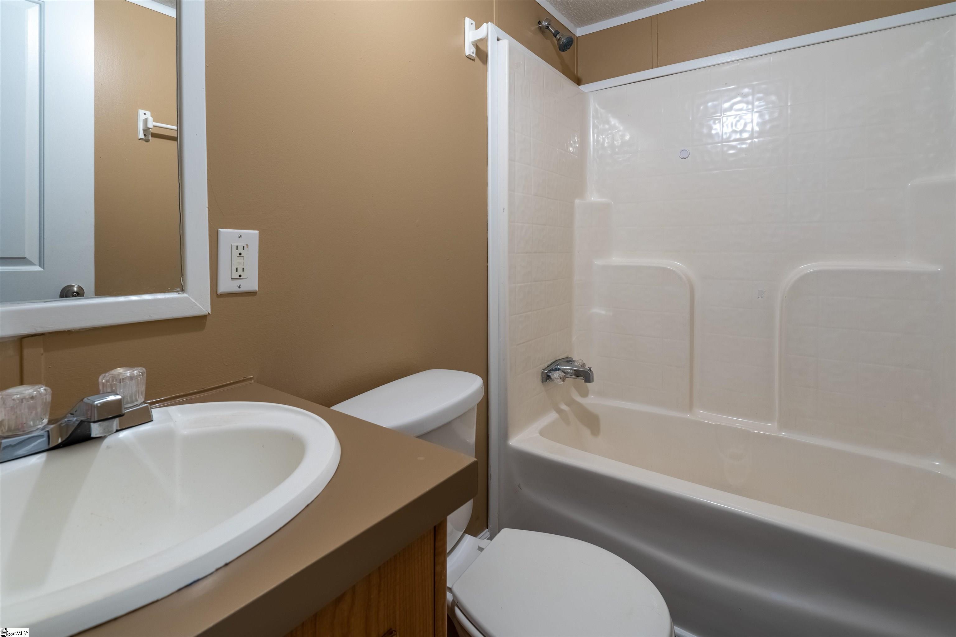 142 Pittman Road Marietta, SC 29661 - Photo 19 of 32 Gallery Image 19