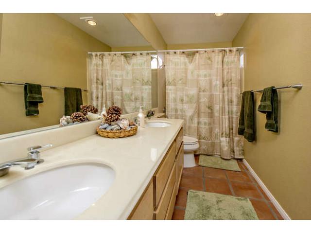 1815 Willowhaven Road Encinitas, CA 92024 - Photo 14 of 25