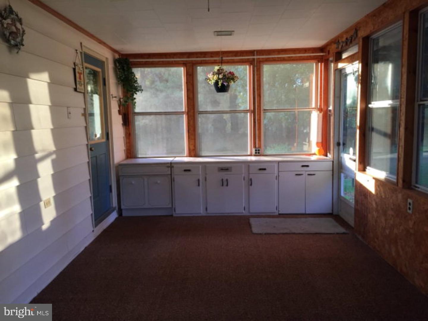 117 Tiley Road Ashland, PA 17921 - Photo 25 of 25 Enclosed Porch