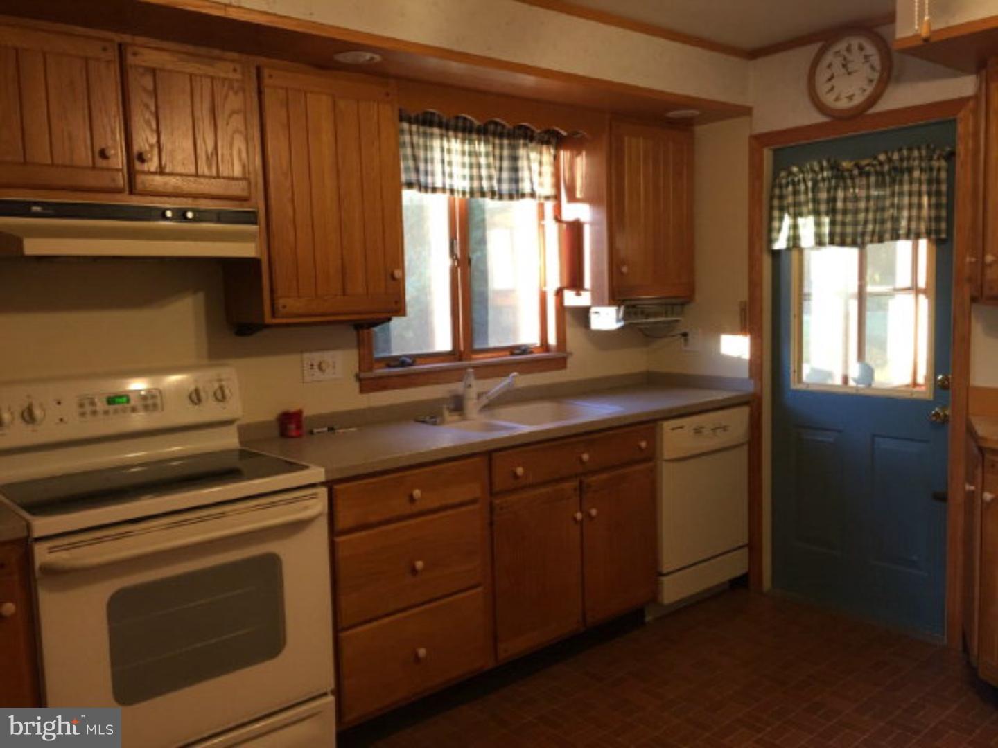 117 Tiley Road Ashland, PA 17921 - Photo 5 of 25