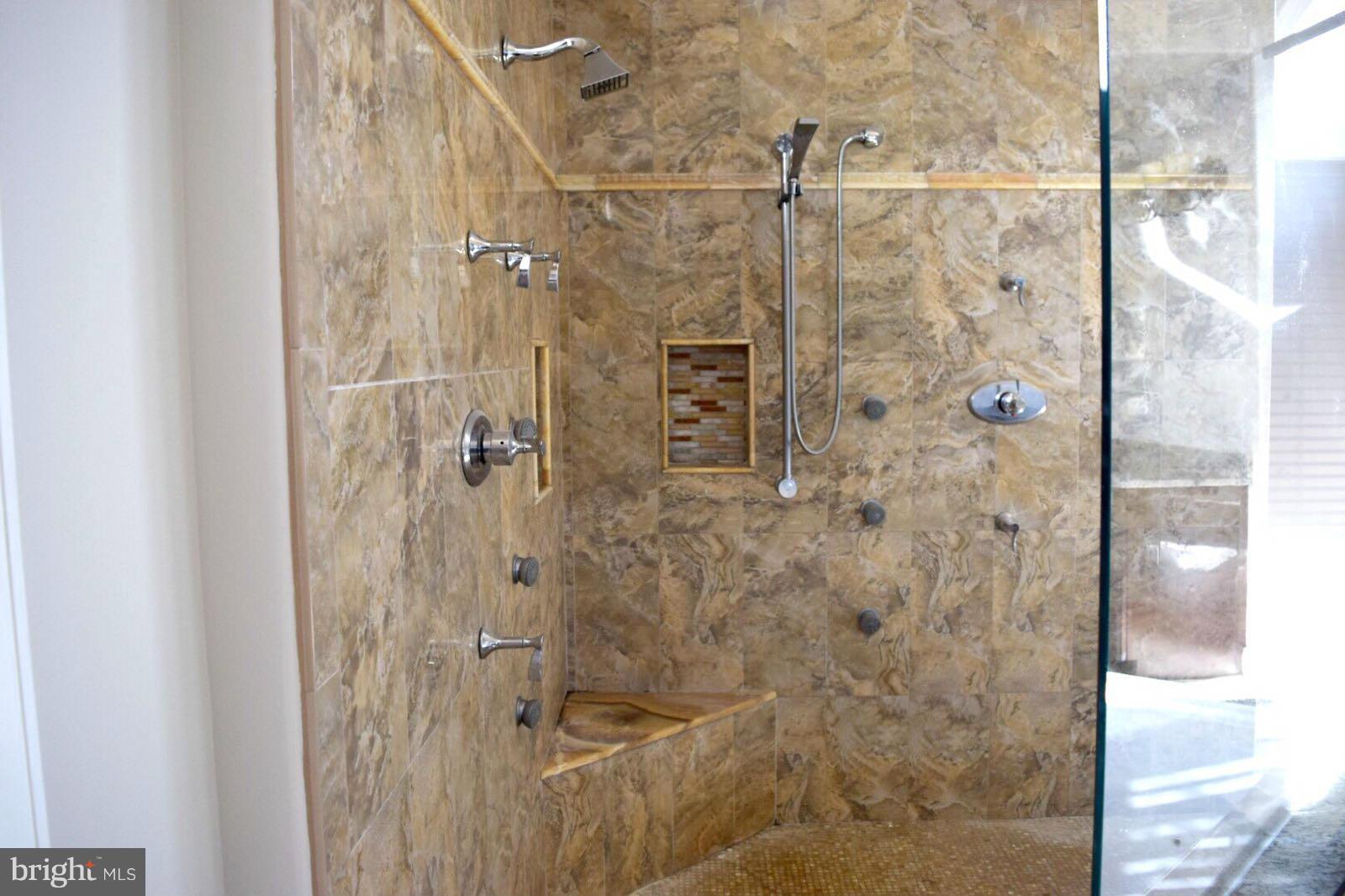 13901 Candy Hill Road Upper Marlboro, MD 20772 - Photo 15 of 20 a bathroom with a shower