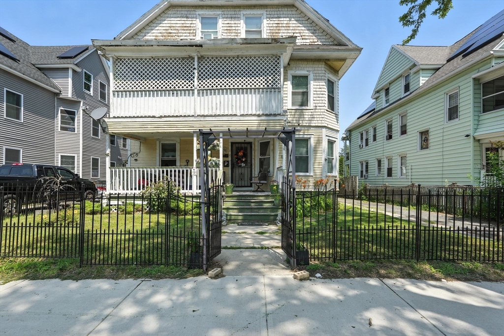 34 Biltmore Street Springfield, MA 01108 - Photo 2 of 32 Gallery Image 2
