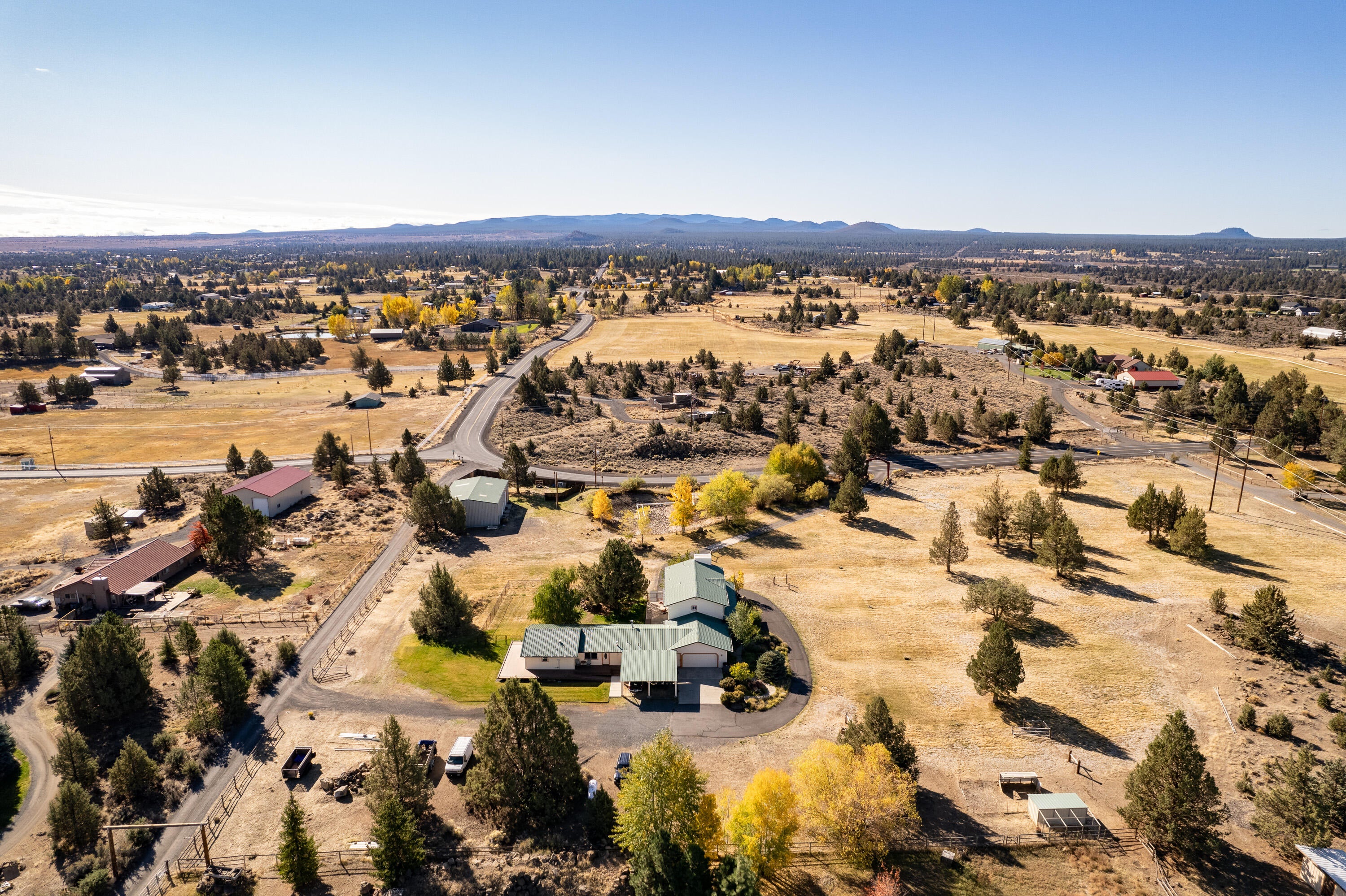 61530 Ward Road Bend, OR 97702 - Photo 13 of 43 Ariel South