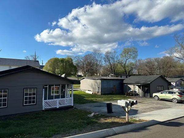 $245,000 | 1600-1610 Chippewa Avenue Southeast, Cleveland, TN 37311