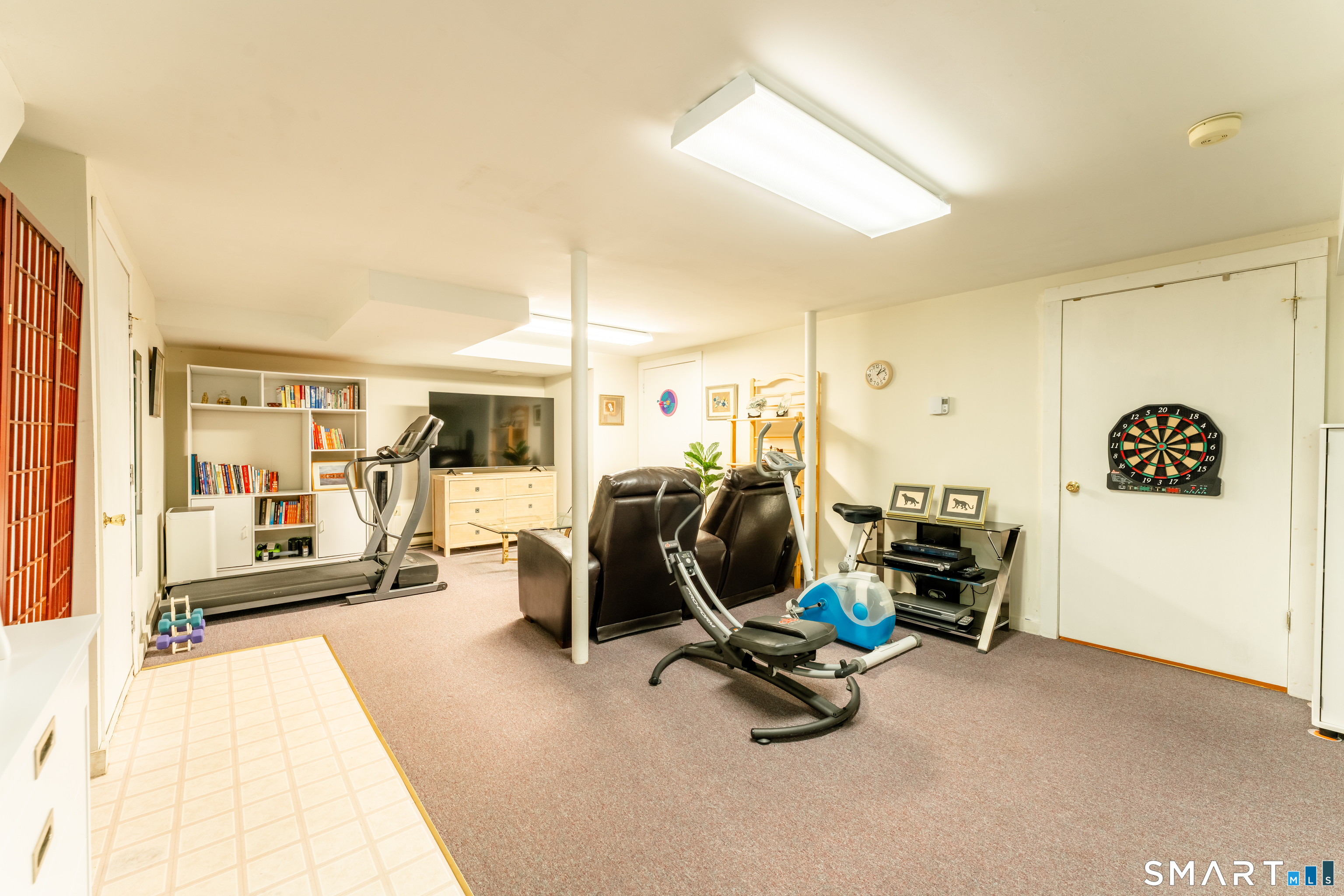 476 Noank Ledyard Road Groton, CT 06355 - Photo 33 of 37