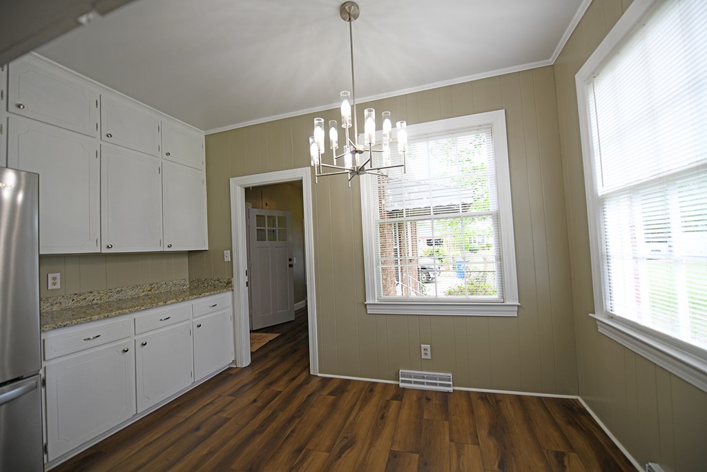 121 Oxford Road Greenwood, SC 29649 - Photo 10 of 26 Gallery Image 10