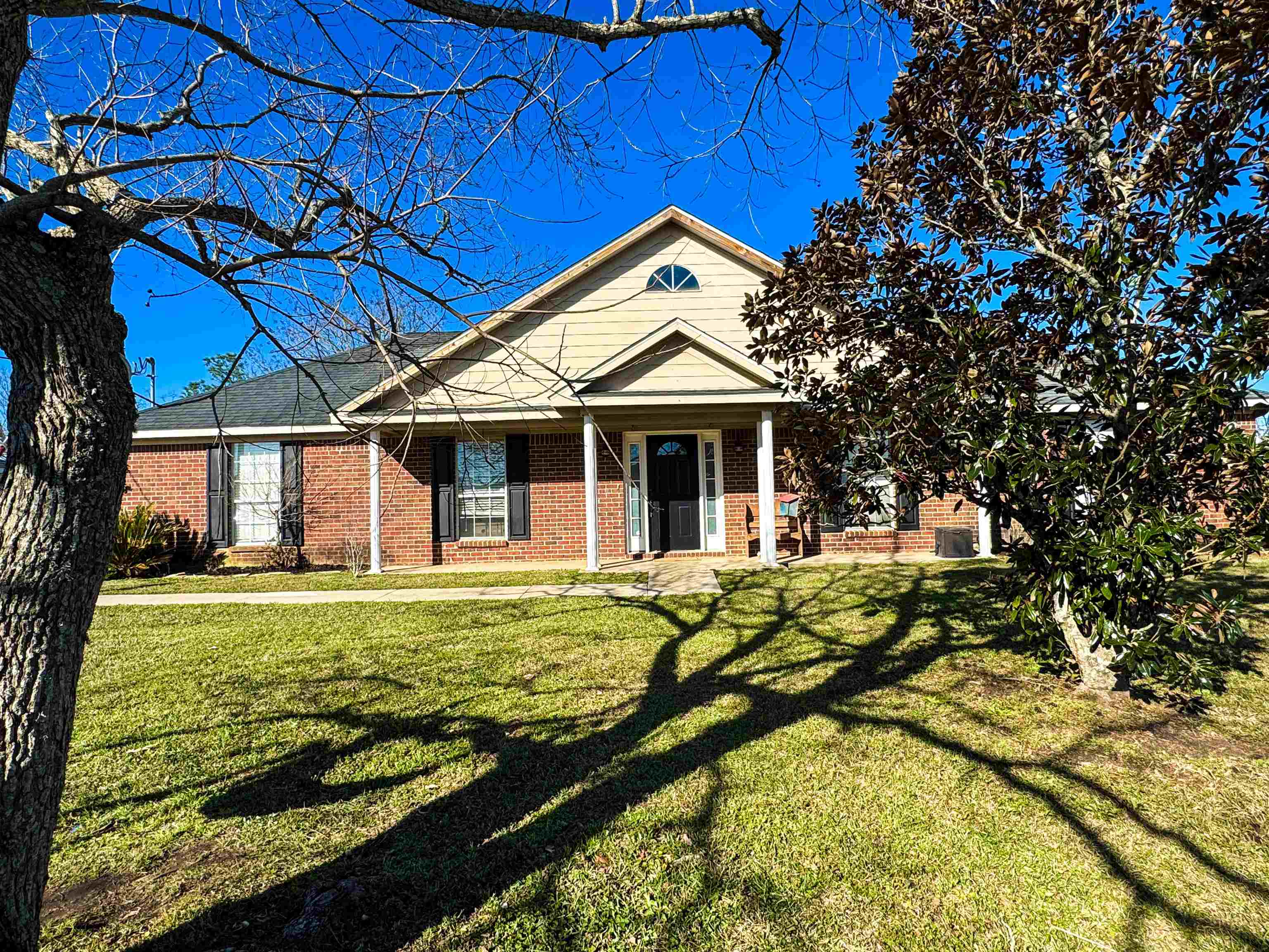 8927 Gryder Street Foley, AL 36535 - Photo 1 of 18 Front Of Structure