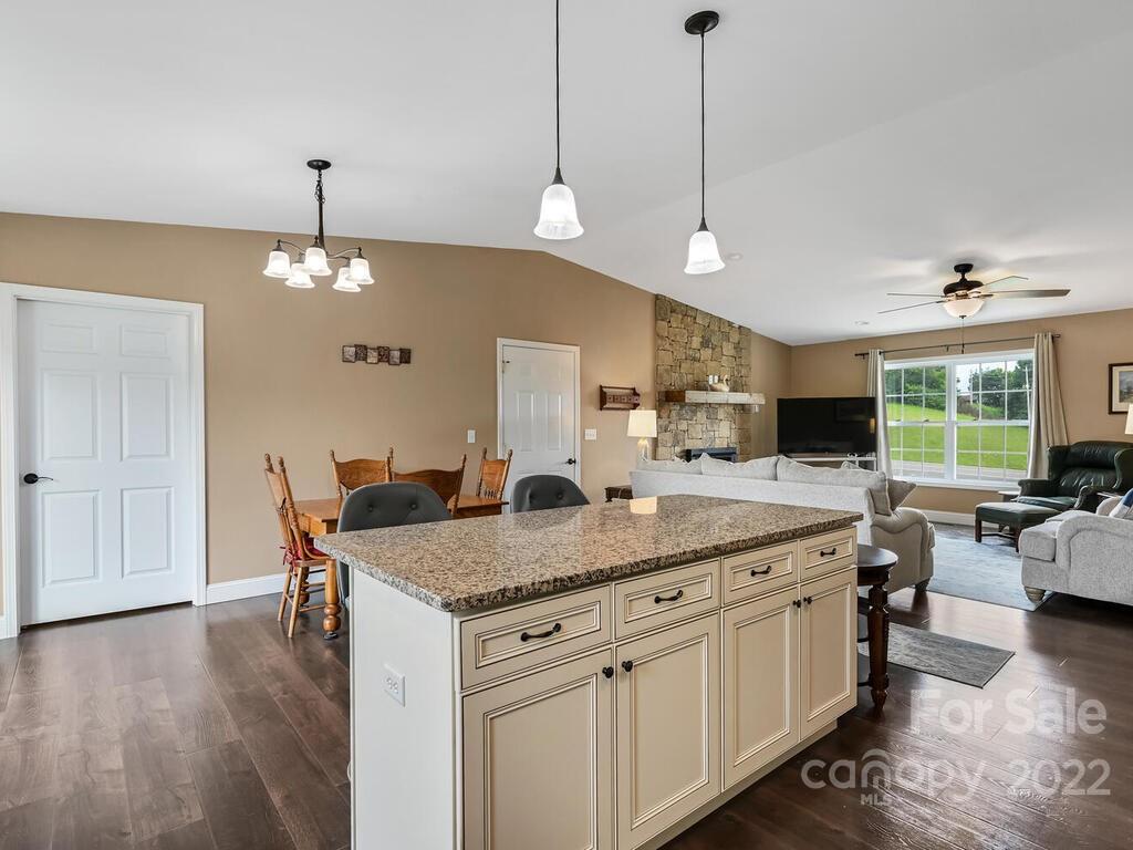 131 Grandview Road Alexander, NC 28701 - Photo 13 of 33 Gallery Image 13