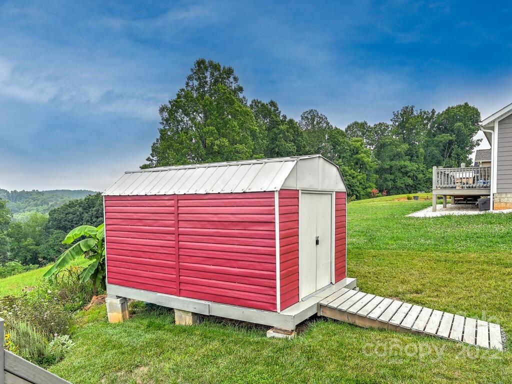 131 Grandview Road Alexander, NC 28701 - Photo 29 of 33 Gallery Image 29