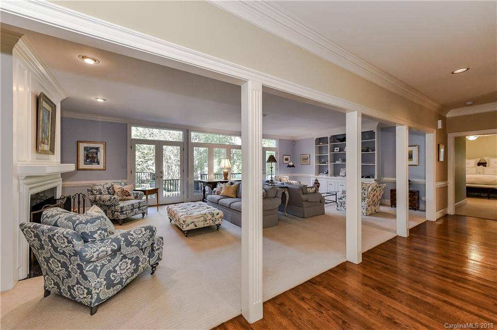 2216 Sutton Springs Road Charlotte, NC 28226 - Photo 11 of 36 Gallery Image 11