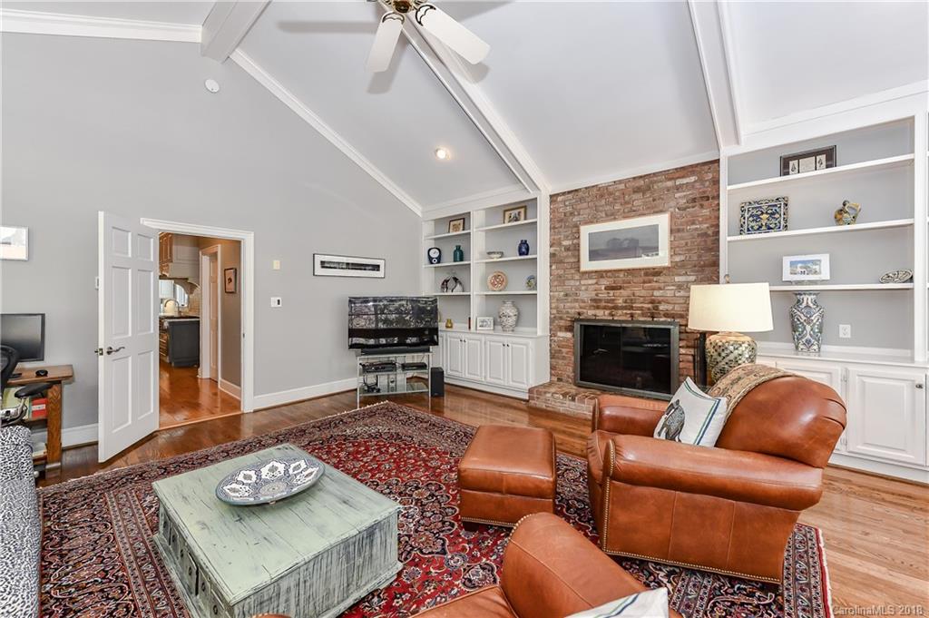 2216 Sutton Springs Road Charlotte, NC 28226 - Photo 19 of 36 Gallery Image 19
