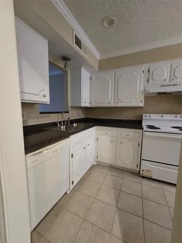 $120,000 | 5207 Arboles Drive, Unit 3, Houston, TX 77035