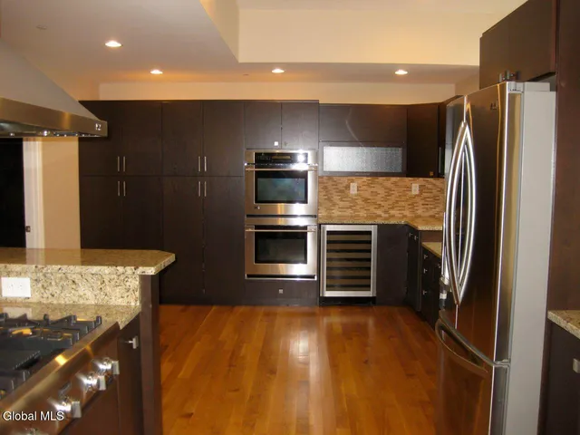 $1,280,000 | 14 Talford Place, Unit 1, Saratoga Springs, NY 12866