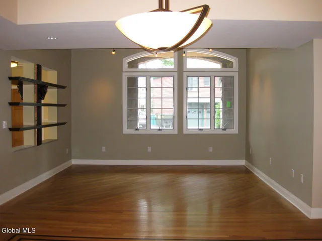 $1,280,000 | 14 Talford Place, Unit 1, Saratoga Springs, NY 12866