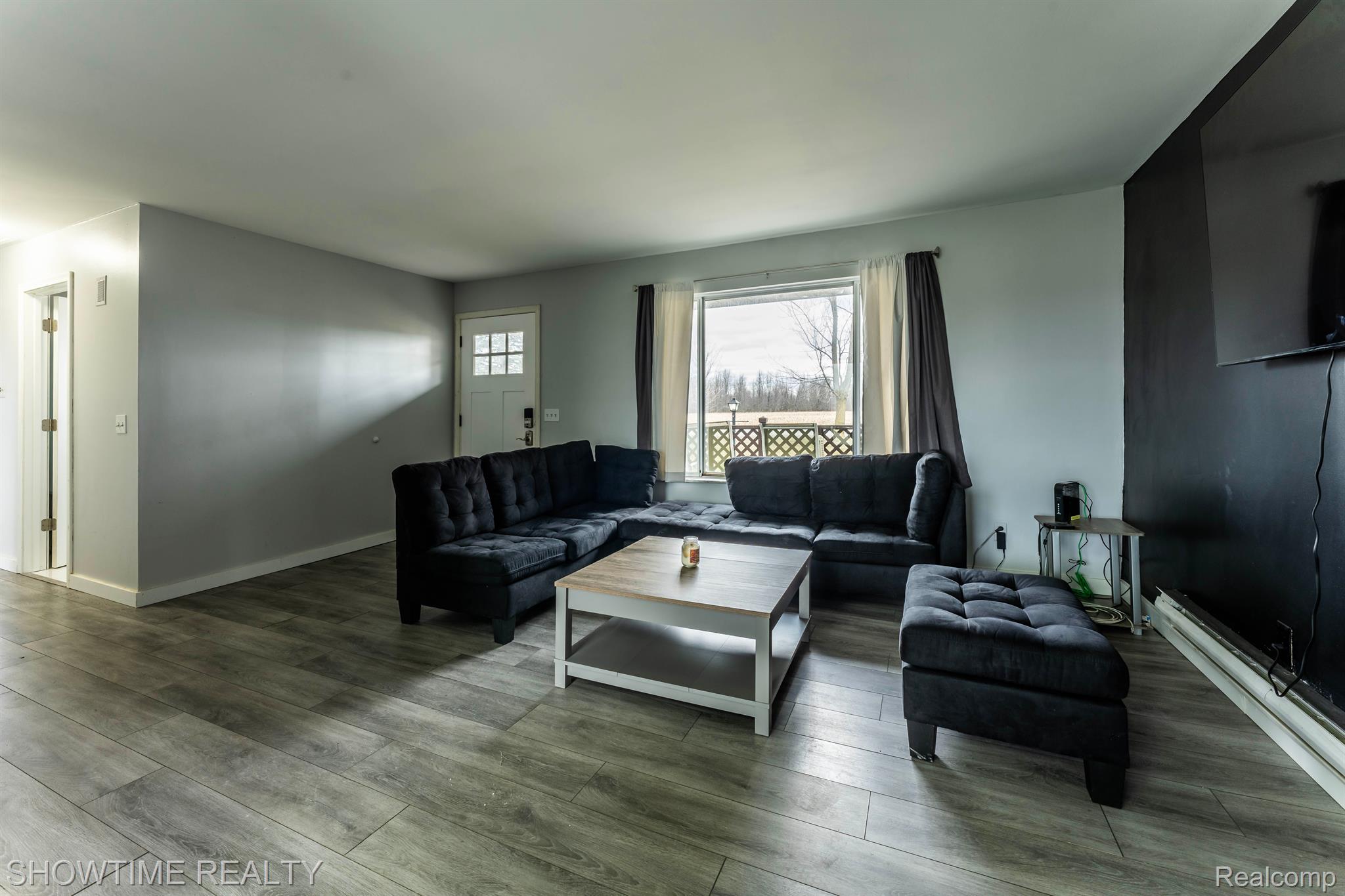 10703 Sparling Road Memphis, MI 48041 - Photo 8 of 44 Gallery Image 8