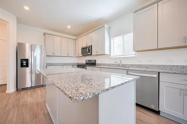 $2,350 | 1001 Laguna Cv Drive, Katy, TX 77493