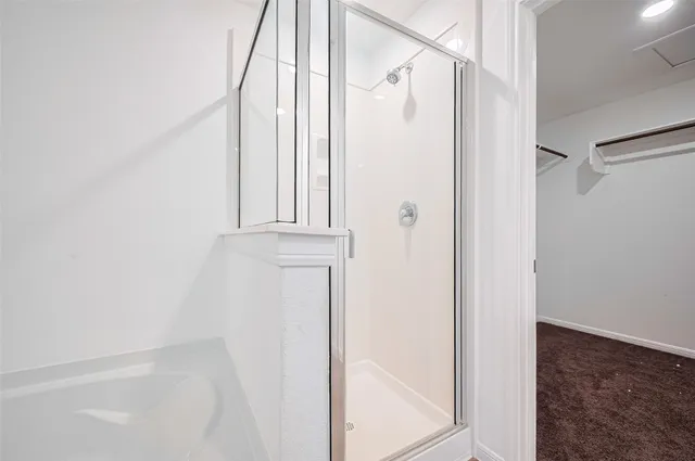 $2,350 | 1001 Laguna Cv Drive, Katy, TX 77493