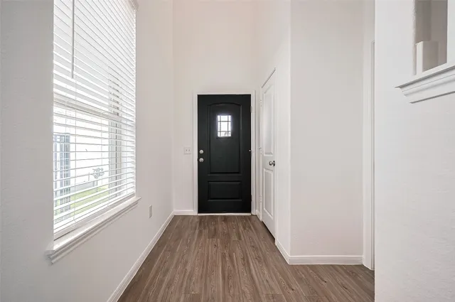 $2,350 | 1001 Laguna Cv Drive, Katy, TX 77493