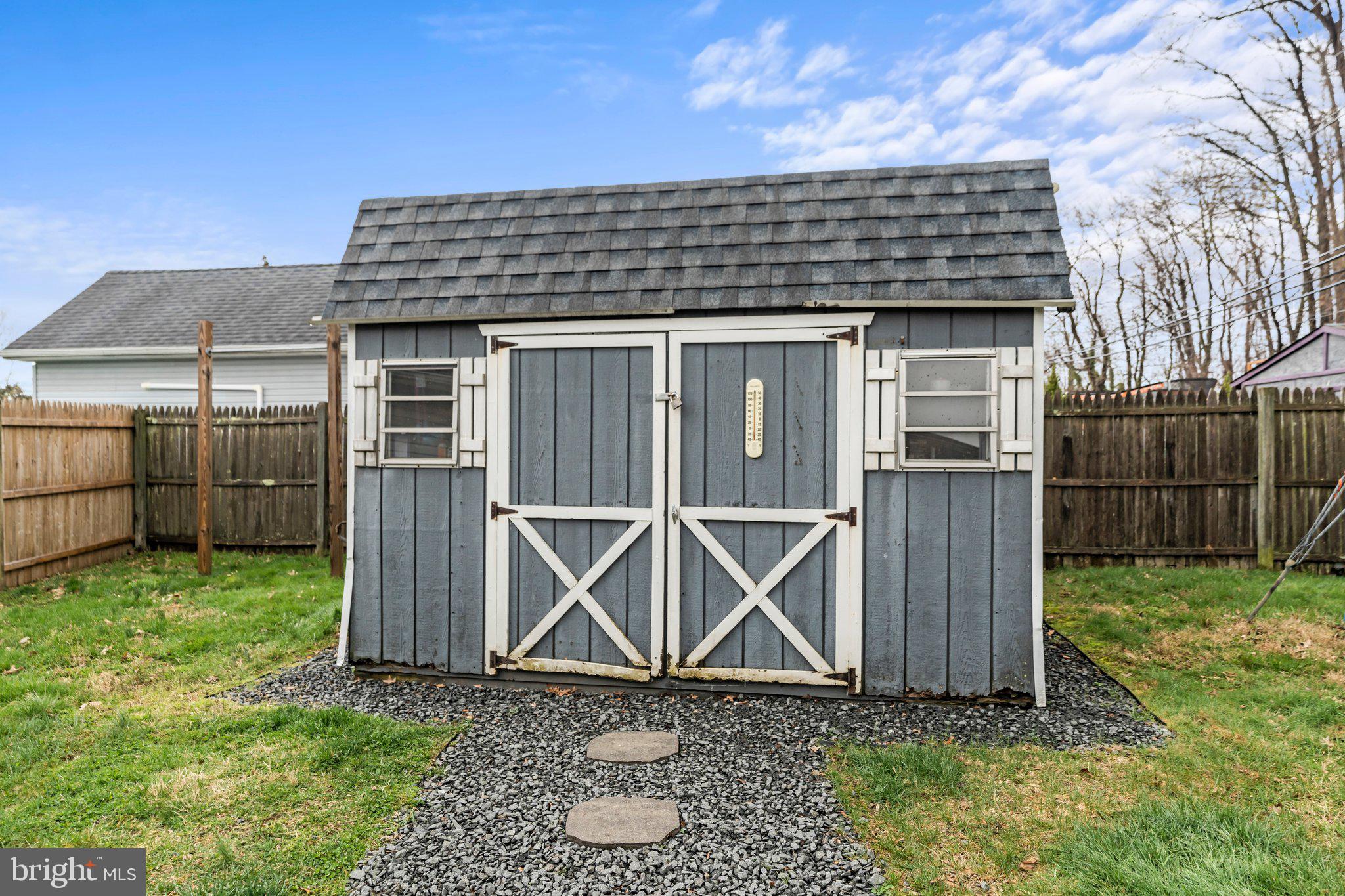 91 Border Rock Road Levittown, PA 19057 - Photo 19 of 20 1 of the 2 shed in the large back yard