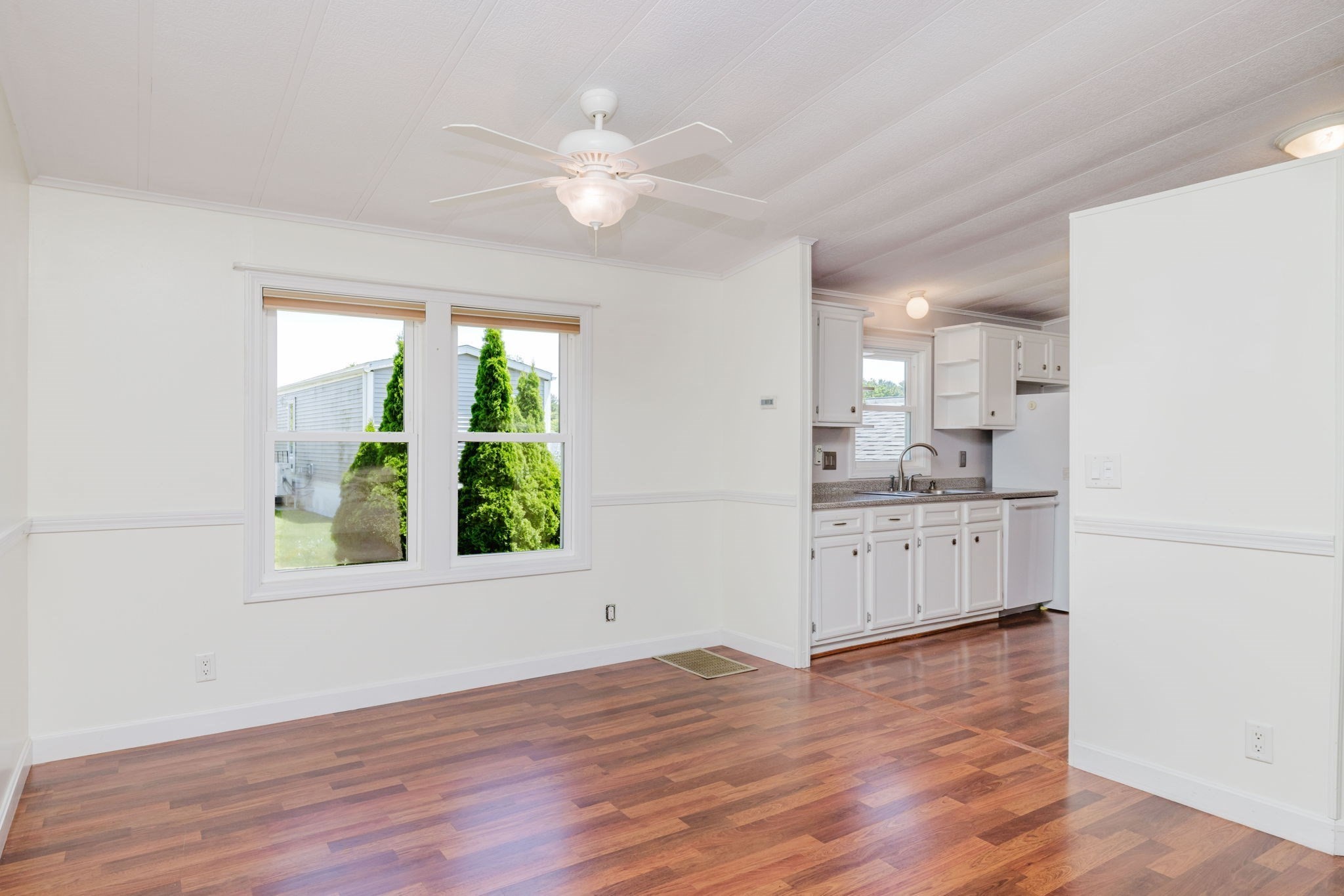 3 Anna Street Raynham, MA 02767 - Photo 12 of 35 Gallery Image 12