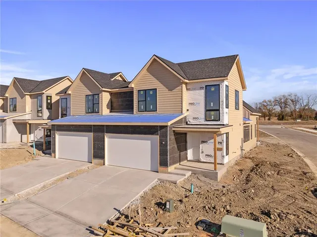$654,200 | 9595 Jupiter Street, Lenexa, KS 66219