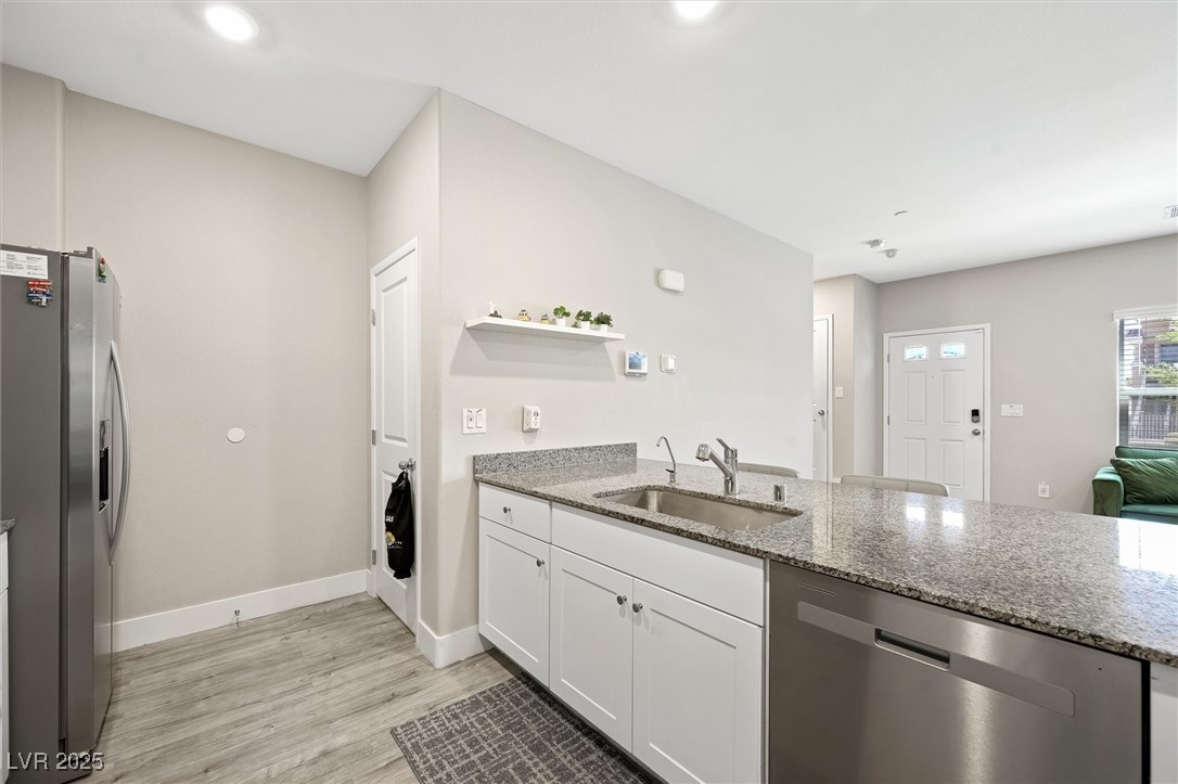 5959 Opal Ridge Avenue Las Vegas, NV 89139 - Photo 11 of 35