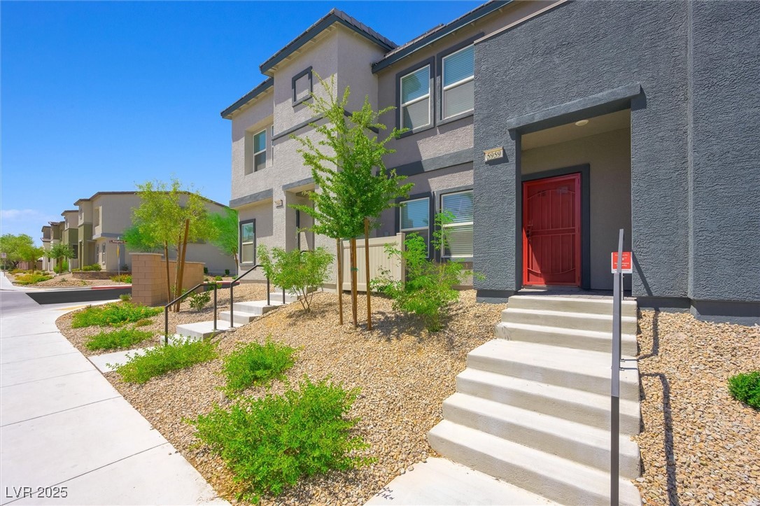 5959 Opal Ridge Avenue Las Vegas, NV 89139 - Photo 3 of 35