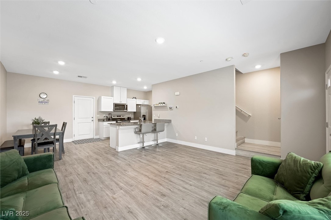 5959 Opal Ridge Avenue Las Vegas, NV 89139 - Photo 7 of 35