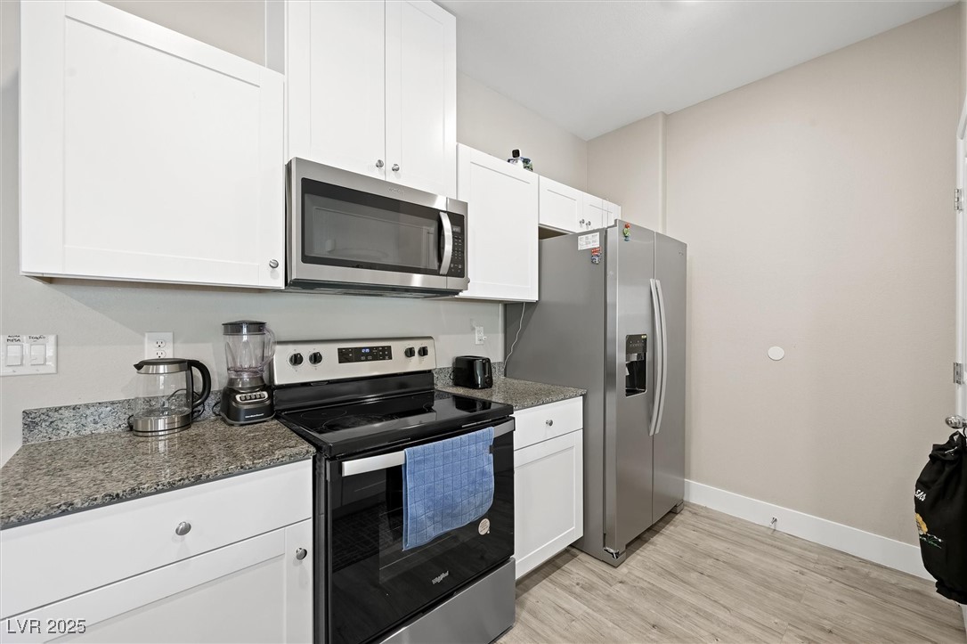 5959 Opal Ridge Avenue Las Vegas, NV 89139 - Photo 10 of 35