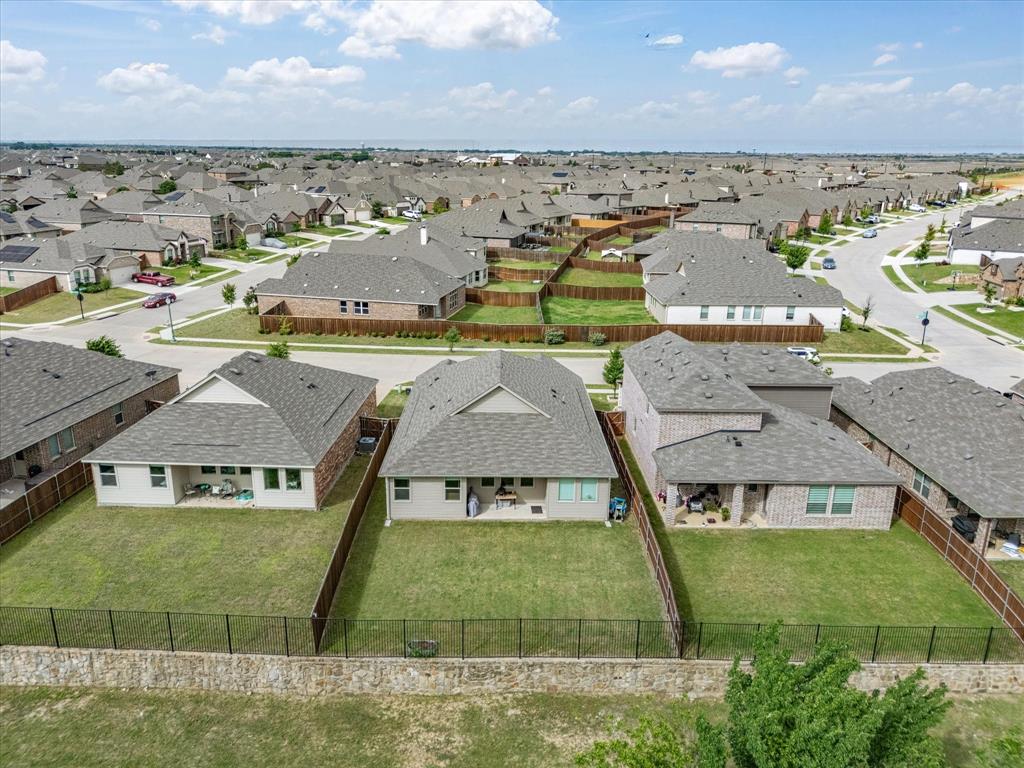 3512 Maroon Creek Road Aubrey, TX 76227 - Photo 30 of 39