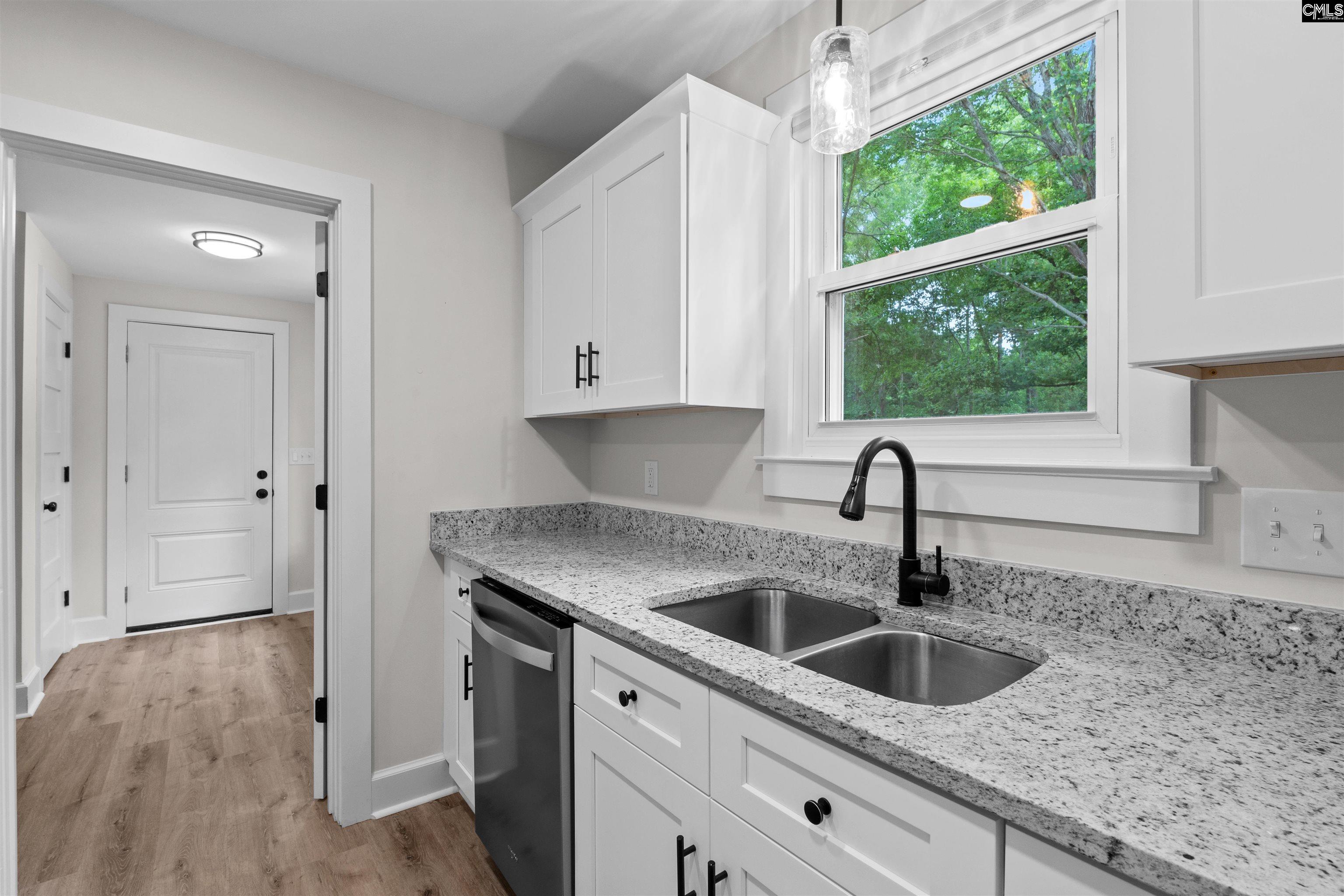 106 Hyler Road Lexington, SC 29072 - Photo 9 of 33 Gallery Image 9