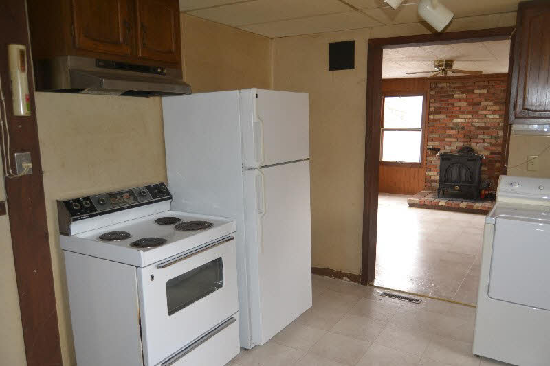 860 West Cottage Grove Road Linwood, MI 48634 - Photo 8 of 18 Gallery Image 8