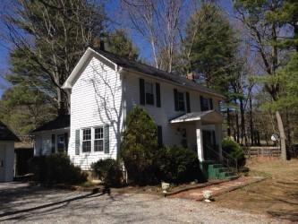 8841 Newport Road Catawba, VA 24070 - Photo 2 of 20 Left Side view