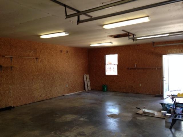 8841 Newport Road Catawba, VA 24070 - Photo 18 of 20 Garage