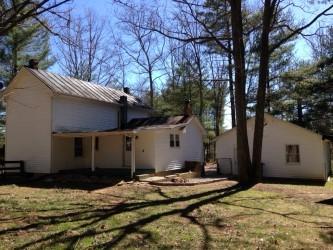 8841 Newport Road Catawba, VA 24070 - Photo 4 of 20 Rear view