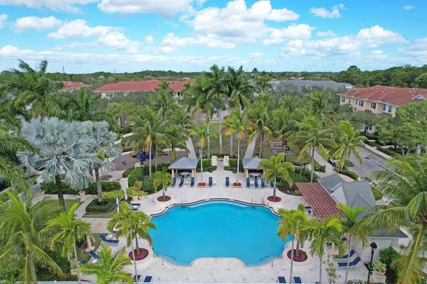 $2,100 | 276 Murcia Drive, Unit 310, Jupiter, FL 33458