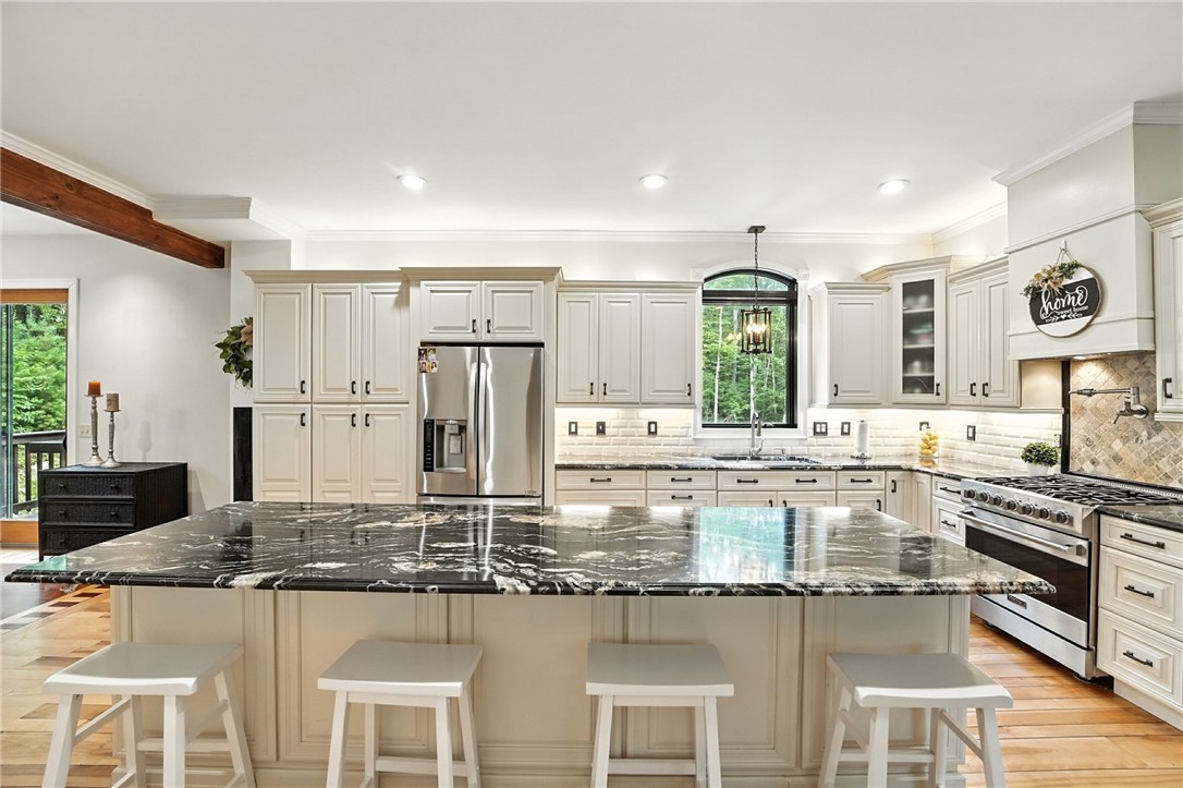 85 Gold Mine Road Glocester, RI 02814 - Photo 12 of 46