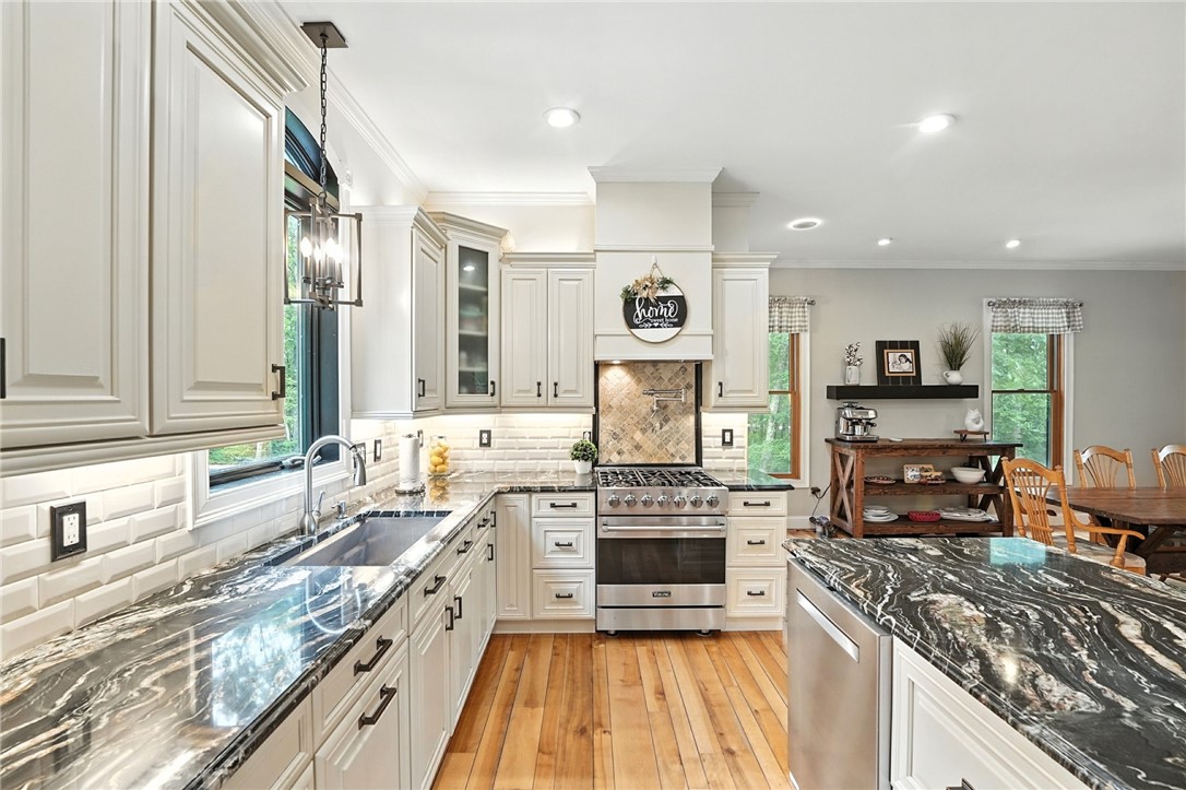 85 Gold Mine Road Glocester, RI 02814 - Photo 17 of 46