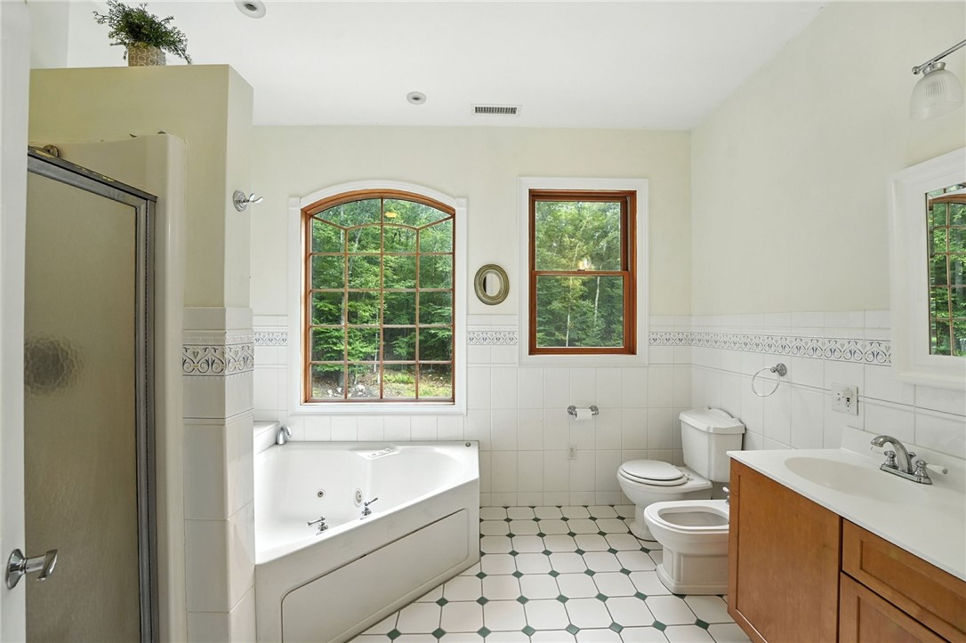 85 Gold Mine Road Glocester, RI 02814 - Photo 27 of 46